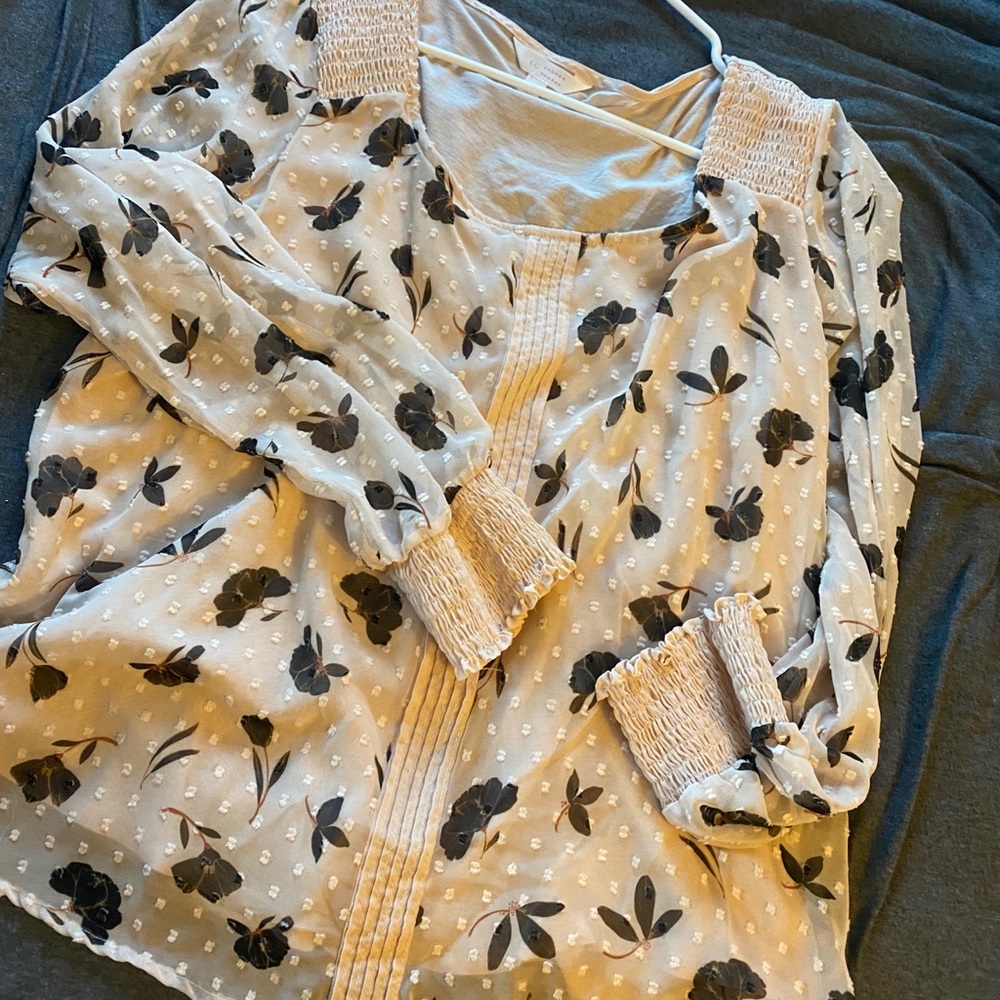 Lauren Conrad Blouse